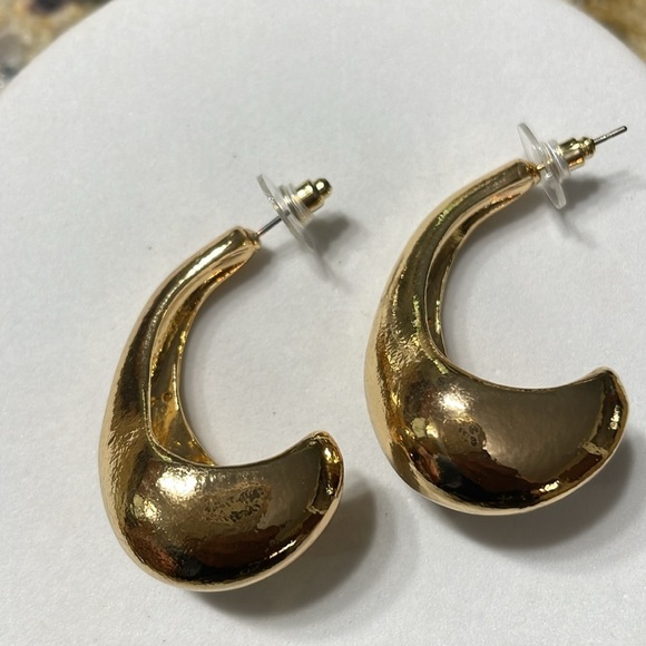 Zara Gold Drop Earrings - Picture 10 of 11